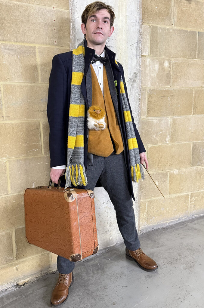 WoW_Newt-Scamander-Toby