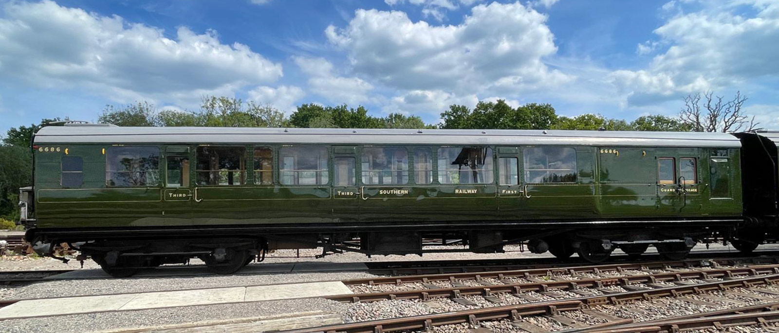 Maunsell brake composite 6686 outshopped (Dave Clarke, 20 May 2025)