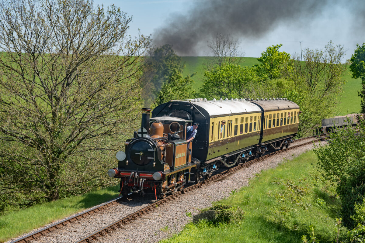 72 passes Combe Florey with the 2.10 from Bishops Lydeard on 2.5.25 (Nick-Gilliam)