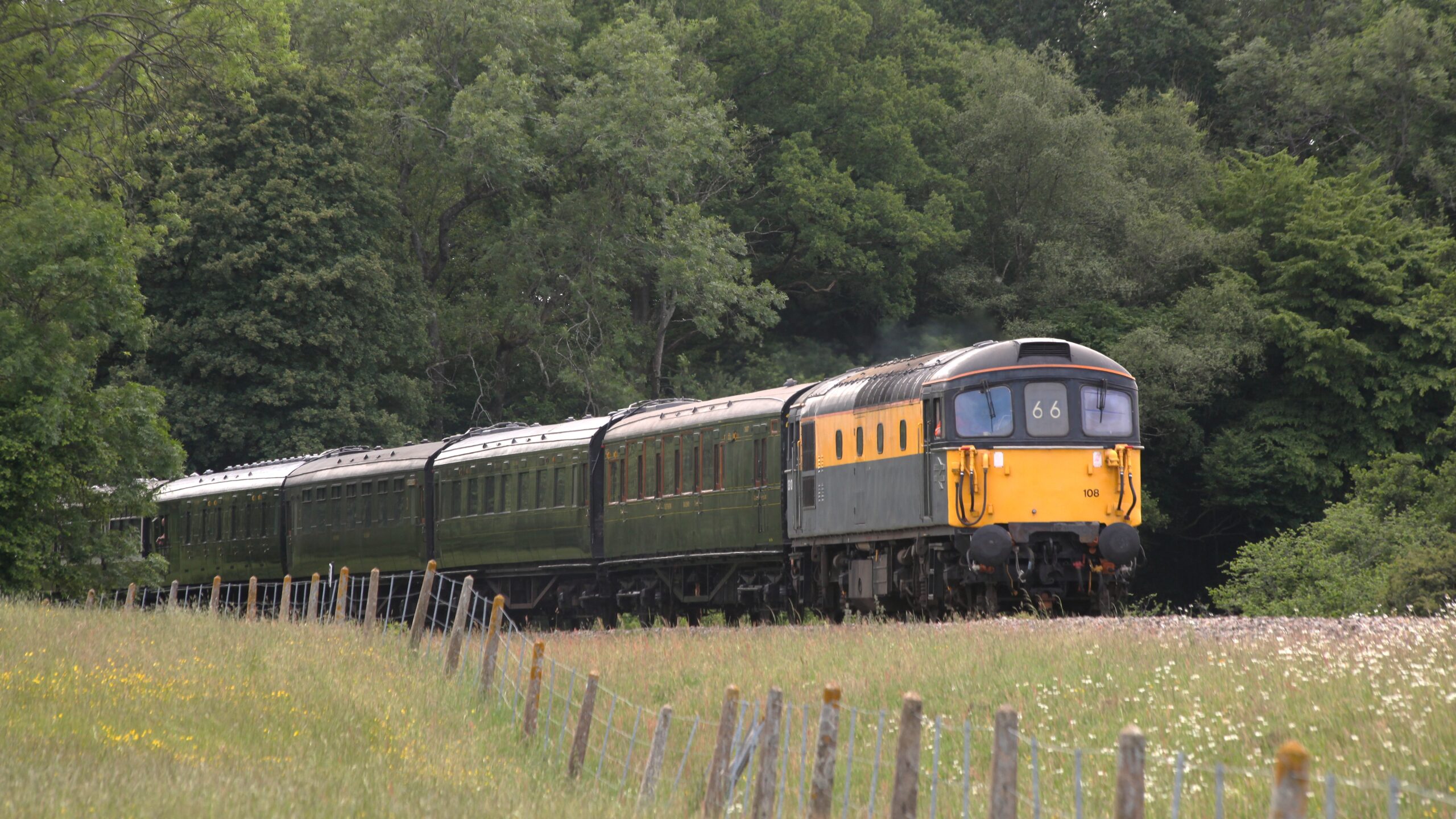 33108 approaches Horsted Keyens on a training run for the Railway200 education-phase services it will haul (Julian Clark, 3 June 2025)