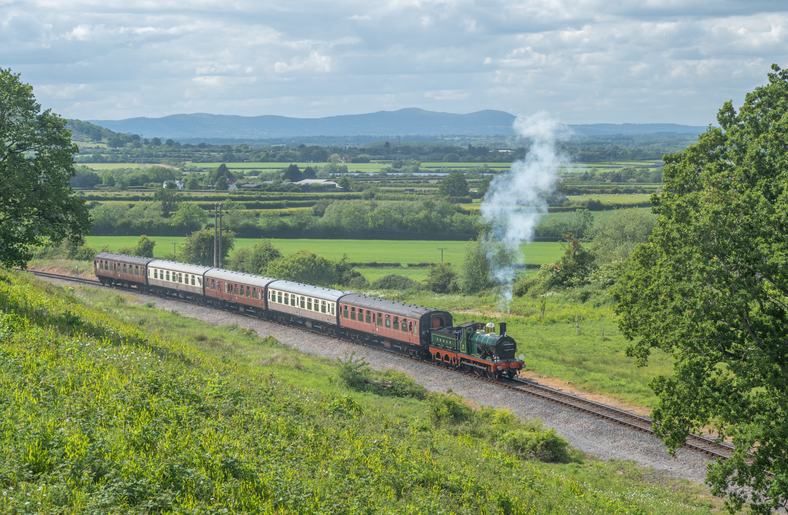 65 approaches Greet tunnel with the 2.35 from Cheltenham Race Course on 25 May 2025 (Nick Gilliam)