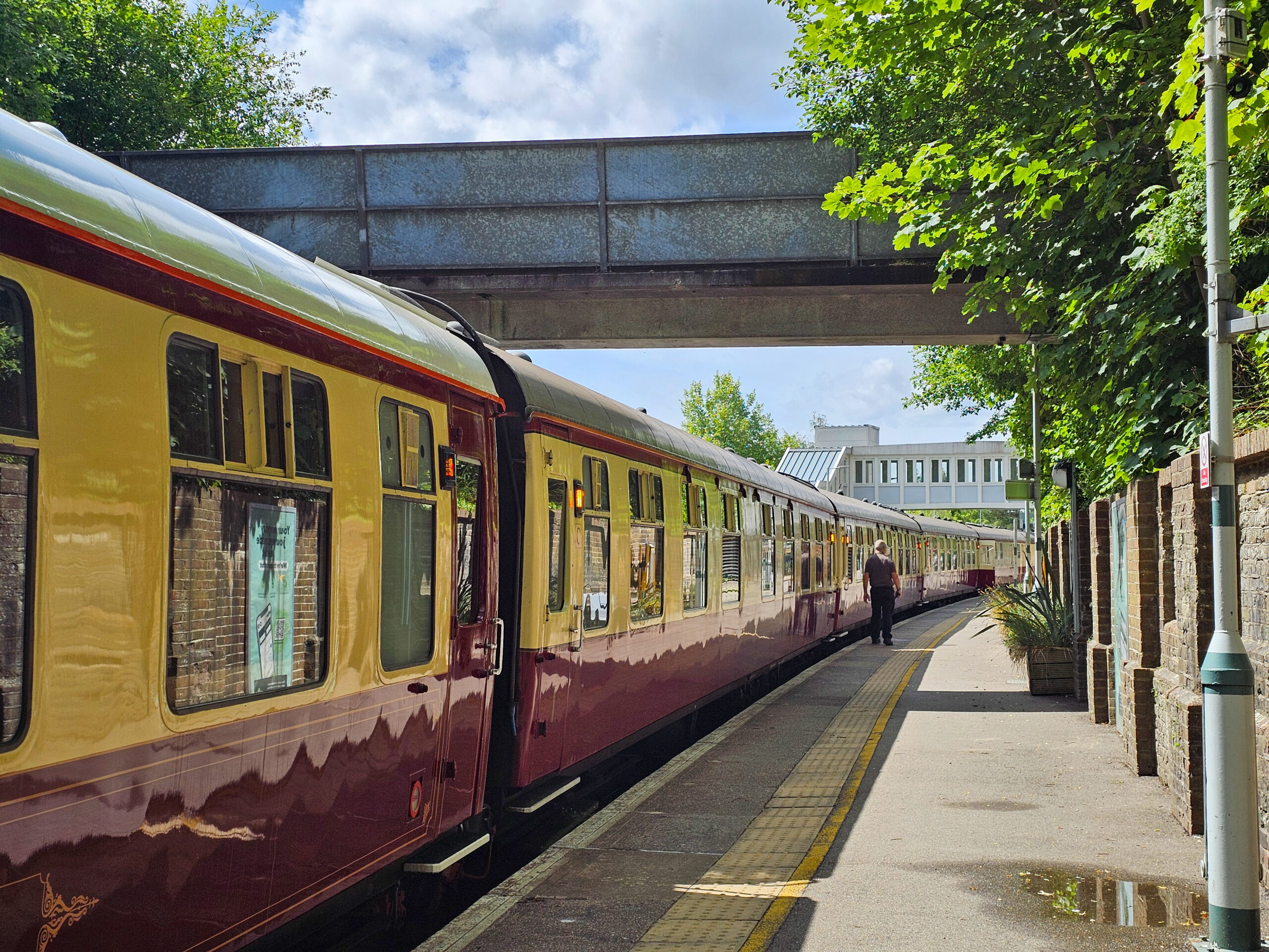 The outgoing train at East Grinstead (25 May 2025, Jack Lamb)