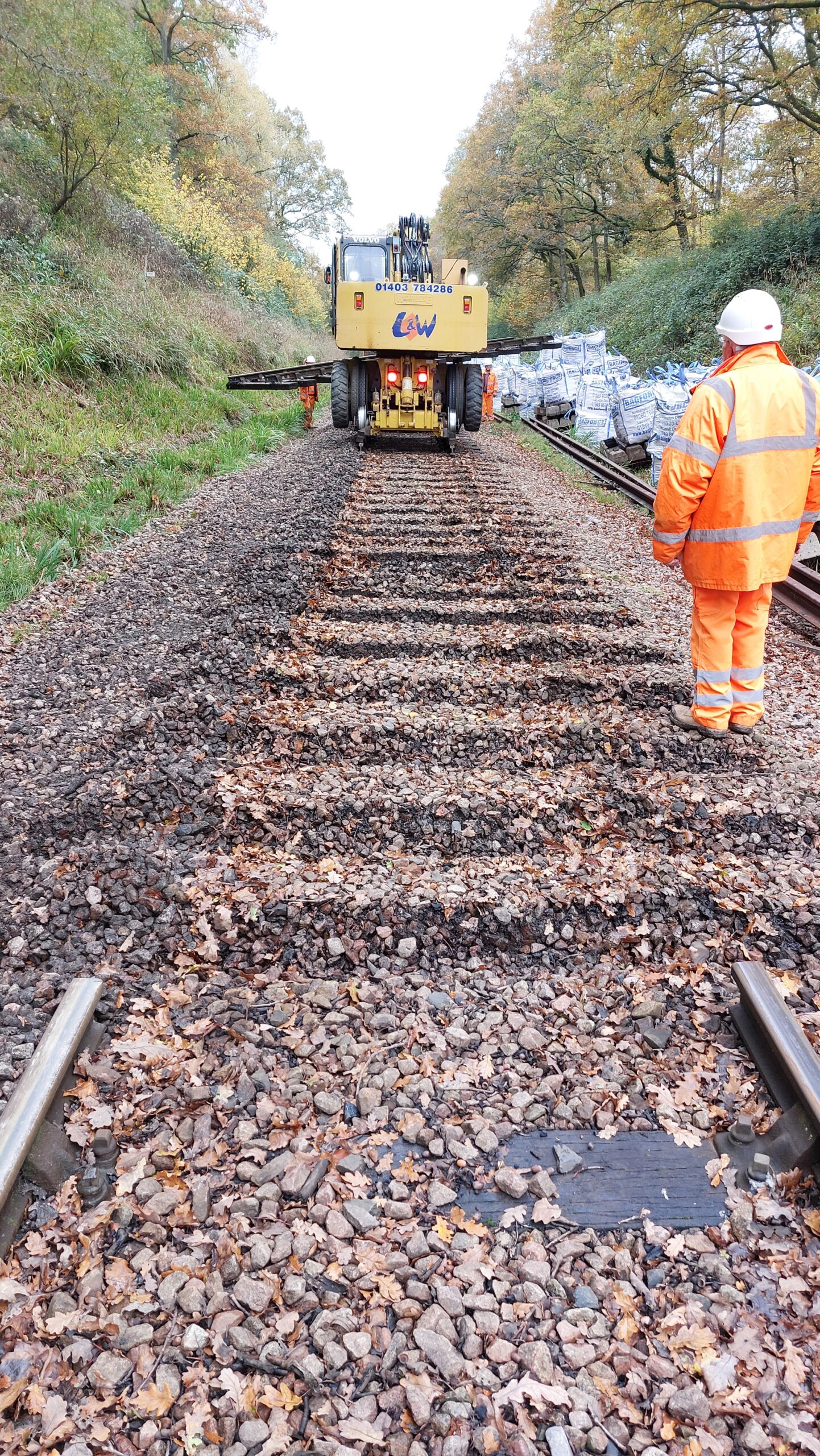 Half panel craned onto road railer trailer